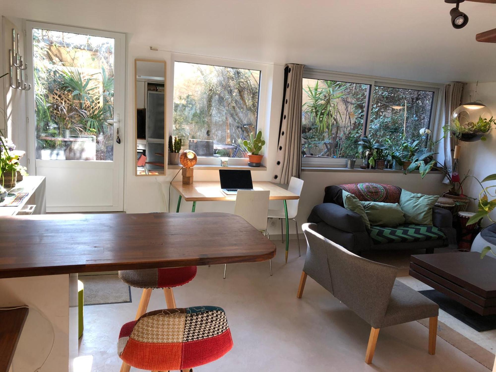 Appartement Charming House, Calm Garden In The Center Of